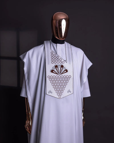 Agbada Blanc Brodé – Pure Élégance Complet traditionnel yoruba pour Hommes